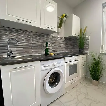 Apartament Daylight Center *