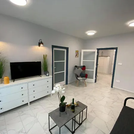 Daylight Center Apartament *