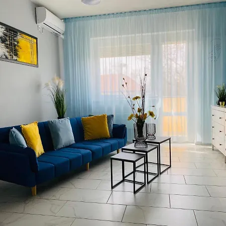 Daylight Center Apartament *